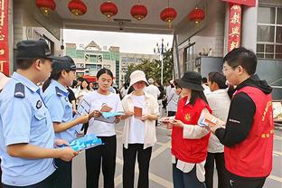 哈兰德本赛季英超对下半区球队12场11球，上半区13场8球